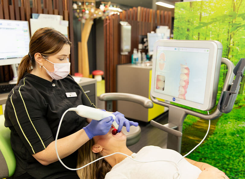 Advanced Orthodontic Technology 